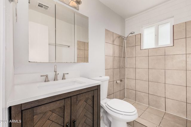 1321 N 48TH Place, Phoenix, AZ 85008