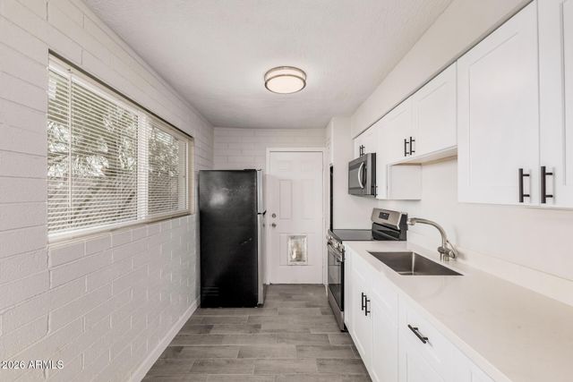 1321 N 48TH Place, Phoenix, AZ 85008