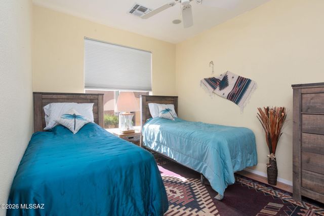 8078 W Morning Light Way, Tucson, AZ 85743