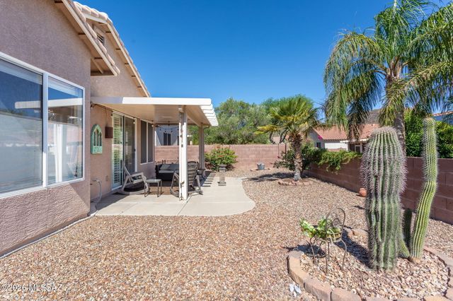8078 W Morning Light Way, Tucson, AZ 85743