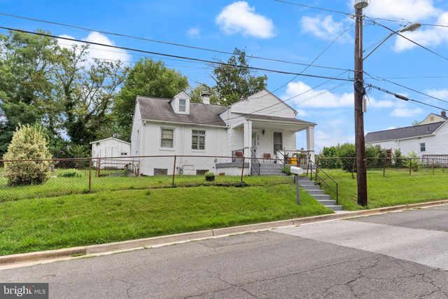 1210 FOYER AVE, Capitol Heights, MD 20743