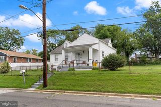 1210 FOYER AVE, Capitol Heights, MD 20743