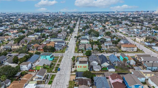 2314 31st Street, Galveston, TX 77550
