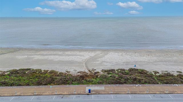2314 31st Street, Galveston, TX 77550
