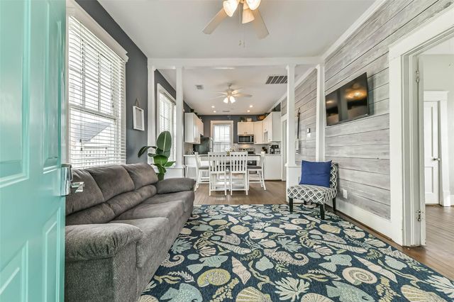 2314 31st Street, Galveston, TX 77550