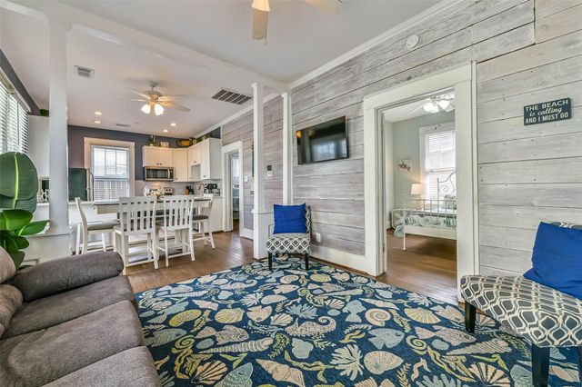 2314 31st Street, Galveston, TX 77550