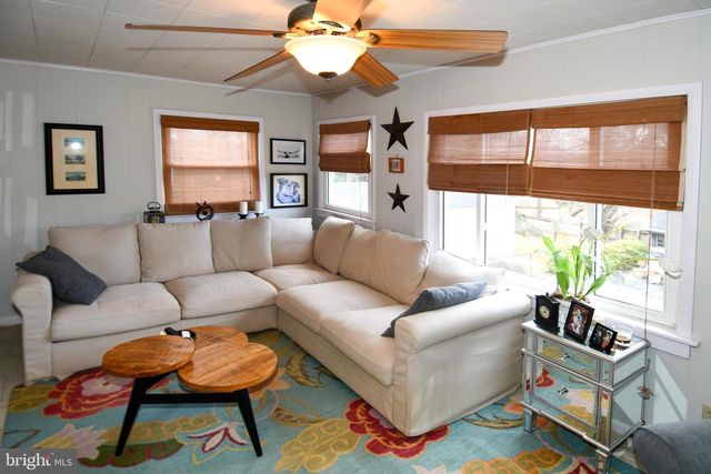 6208 SLIGO MILL RD NE, Washington, DC 20011