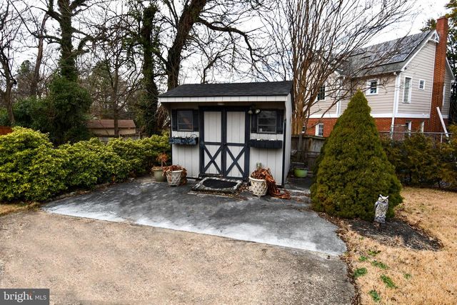 6208 SLIGO MILL RD NE, Washington, DC 20011