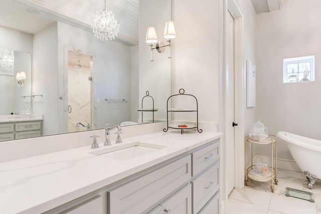 10808 Miami Avenue, Lubbock, TX 79423