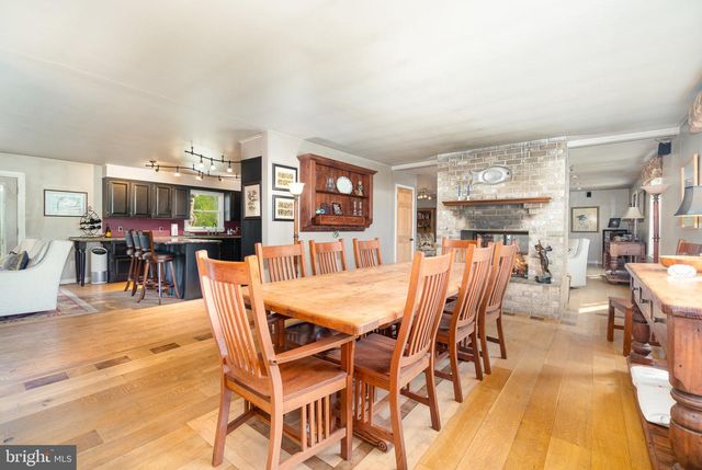 99 FOGELSANGER RD, Shippensburg, PA 17257