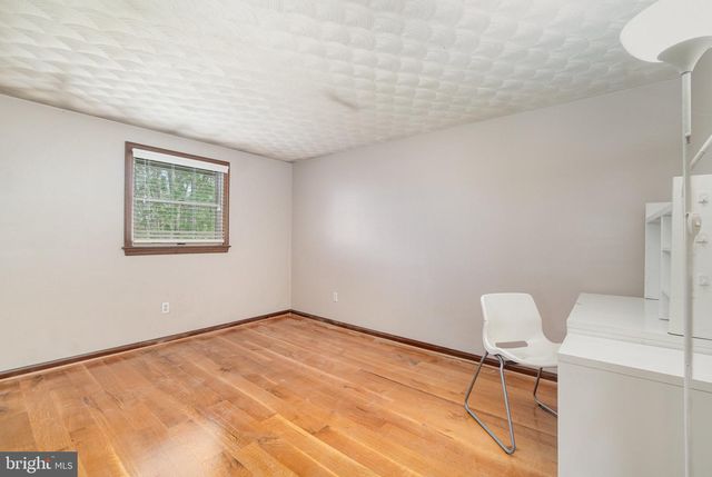99 FOGELSANGER RD, Shippensburg, PA 17257