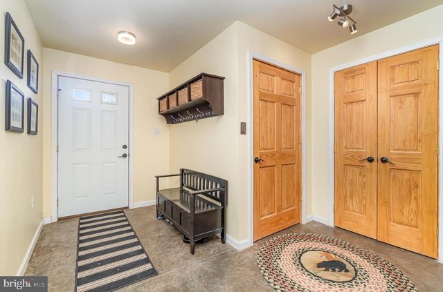 99 FOGELSANGER RD, Shippensburg, PA 17257