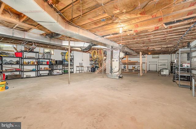 99 FOGELSANGER RD, Shippensburg, PA 17257