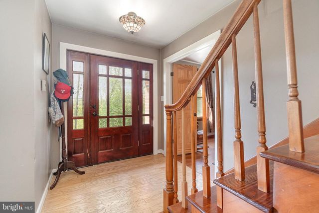 99 FOGELSANGER RD, Shippensburg, PA 17257