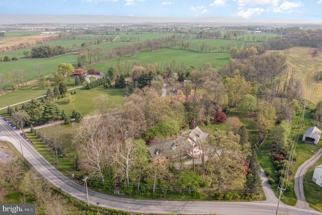 99 FOGELSANGER RD, Shippensburg, PA 17257