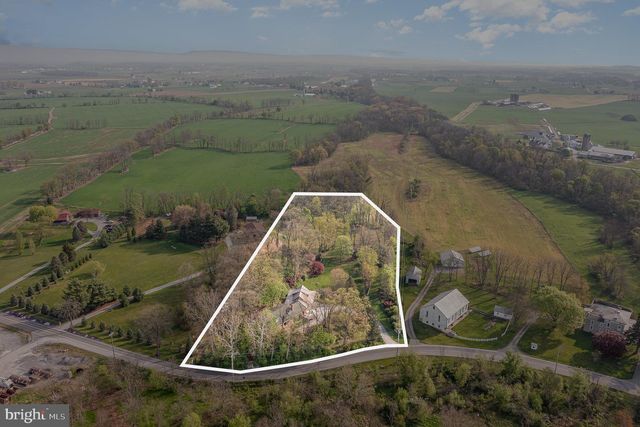 99 FOGELSANGER RD, Shippensburg, PA 17257