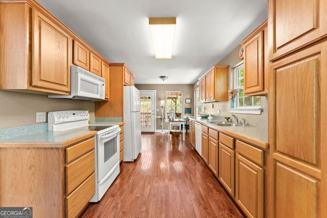 162 Greenview Court, Cleveland, GA 30528