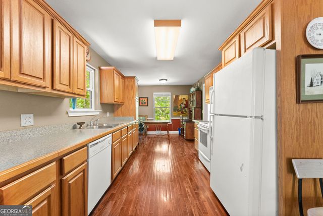 162 Greenview Court, Cleveland, GA 30528