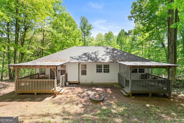 162 Greenview Court, Cleveland, GA 30528