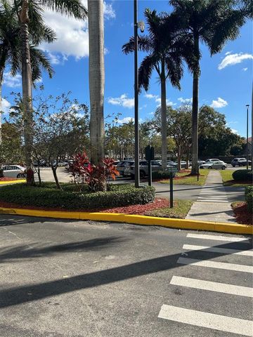 10700 NW 66th St 109, Doral, FL 33178