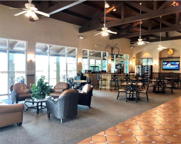 10700 NW 66th St 109, Doral, FL 33178