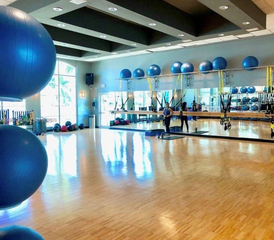 10700 NW 66th St 109, Doral, FL 33178