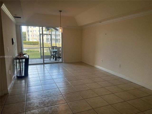 10700 NW 66th St 109, Doral, FL 33178