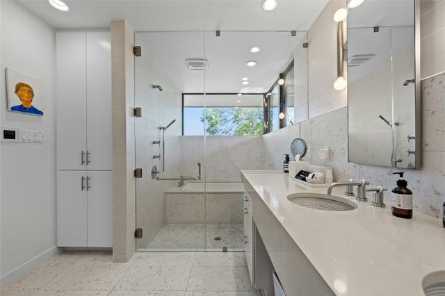 2409 East Side DR, Austin, TX 78704