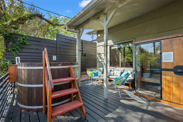 2409 East Side DR, Austin, TX 78704