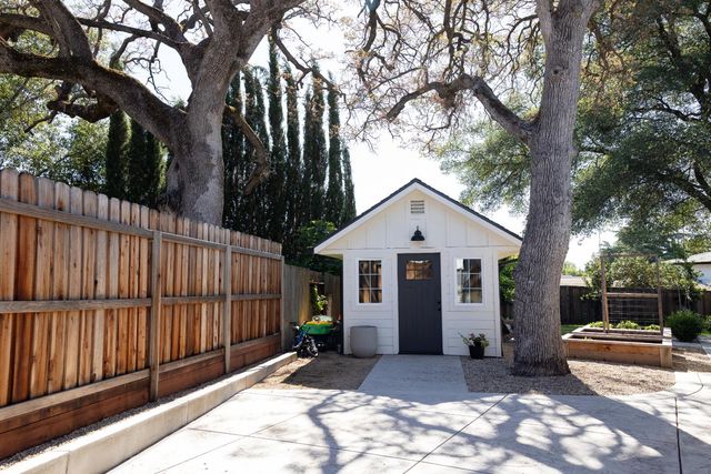 4717 Dewey Orchard Ct, Fair Oaks, CA 95628