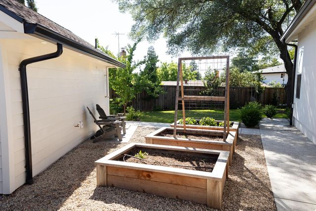 4717 Dewey Orchard Ct, Fair Oaks, CA 95628