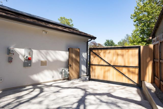 4717 Dewey Orchard Ct, Fair Oaks, CA 95628