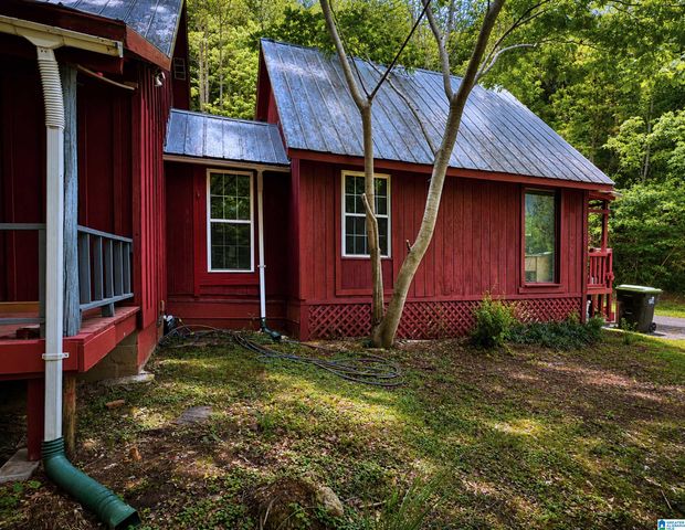 855 MARBLE QUARRY ROAD, Talladega, AL 35160