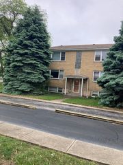 10520 S Austin Avenue 1W, Chicago Ridge, IL 60415