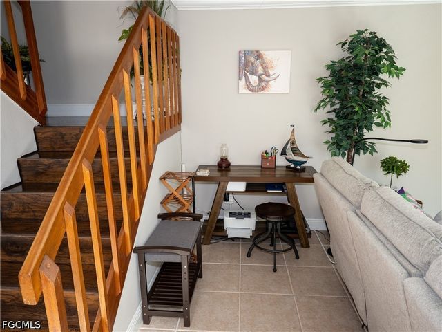 1727 Park Meadows DR 2, Fort Myers, FL 33907