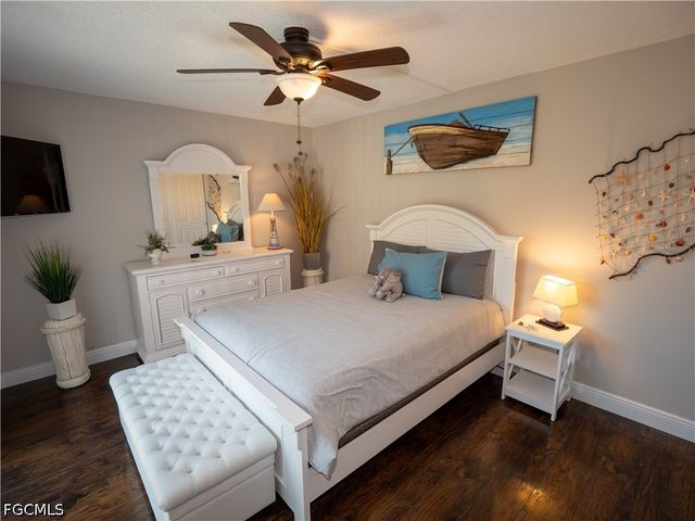 1727 Park Meadows DR 2, Fort Myers, FL 33907