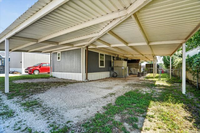 6602 Ashley Court, Granbury, TX 76049