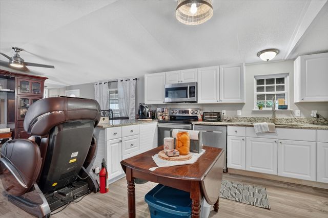 6602 Ashley Court, Granbury, TX 76049