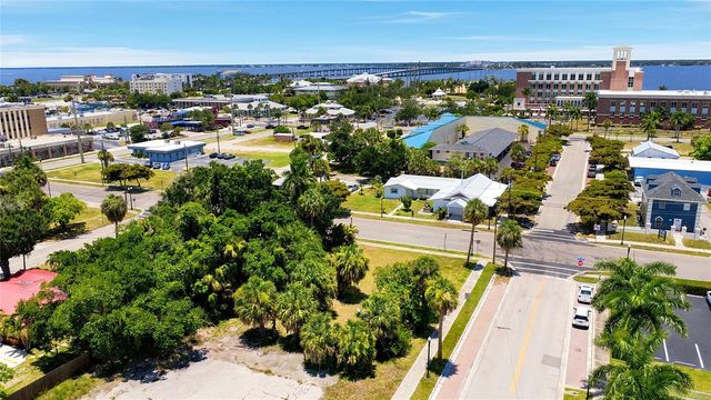 261 E OLYMPIA AVENUE, Punta Gorda, FL 33950