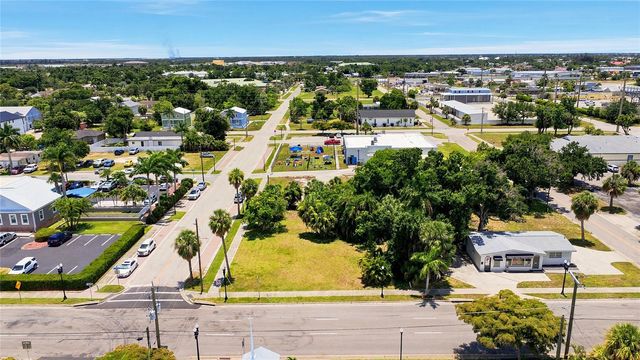 261 E OLYMPIA AVENUE, Punta Gorda, FL 33950