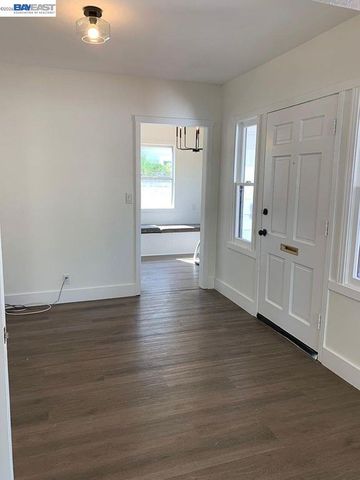37967 2Nd St, Fremont, CA 94536