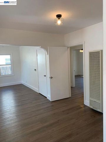 37967 2Nd St, Fremont, CA 94536