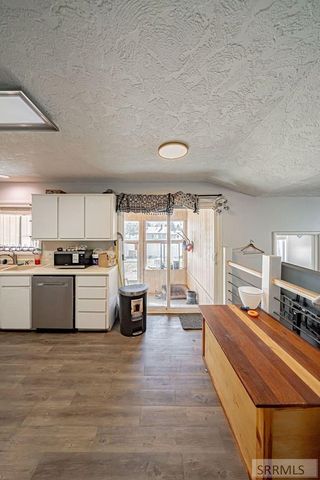 970 9th Street, Idaho Falls, ID 83404