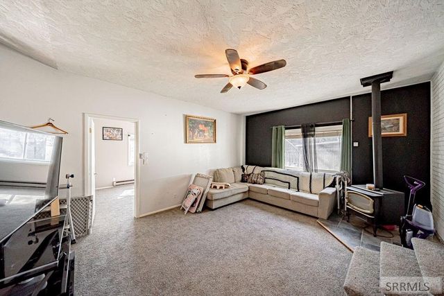 970 9th Street, Idaho Falls, ID 83404