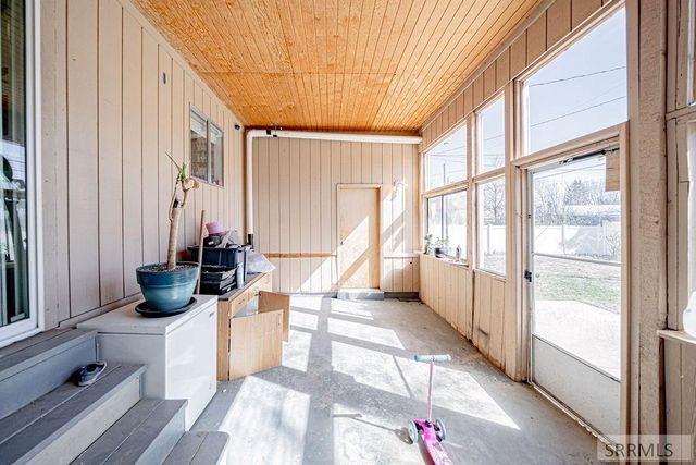 970 9th Street, Idaho Falls, ID 83404