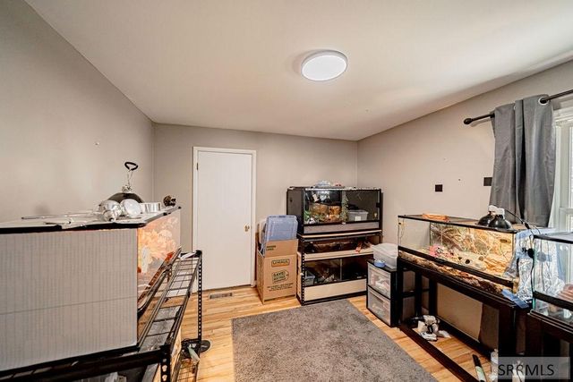 970 9th Street, Idaho Falls, ID 83404