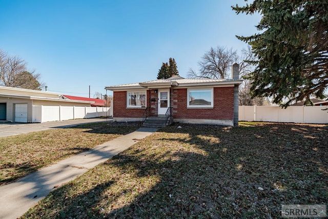 970 9th Street, Idaho Falls, ID 83404