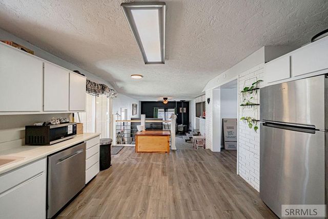 970 9th Street, Idaho Falls, ID 83404