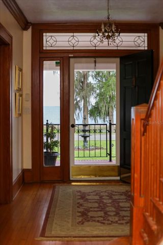 405 LAKESHORE DRIVE, Leesburg, FL 34748