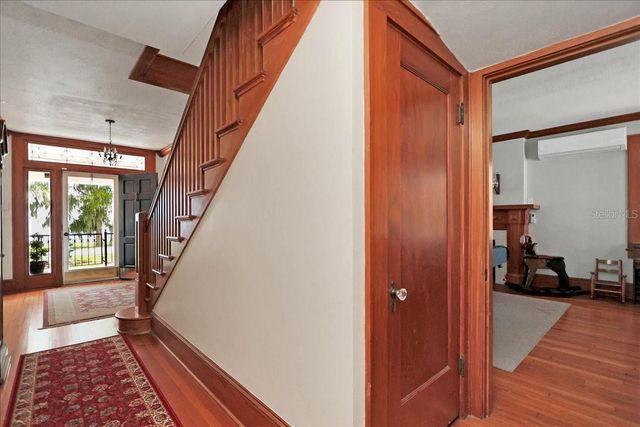 405 LAKESHORE DRIVE, Leesburg, FL 34748